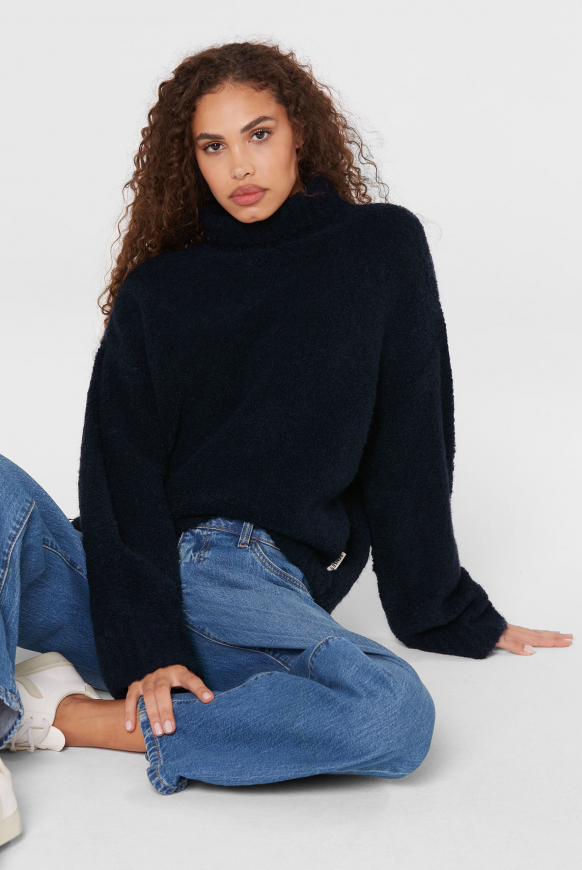 Bouclé-Pullover mit Stehkragen blue navy