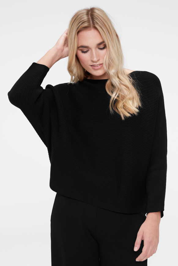 Pullover mit waagerechter Rippstruktur black