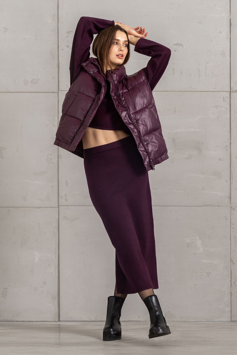 Glänzende Steppweste Oversized deep plum