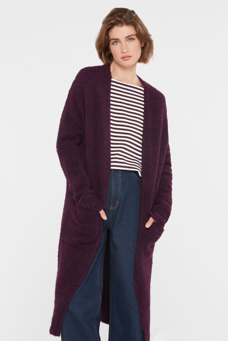 Long Cardigan aus Bouclé-Strick deep plum