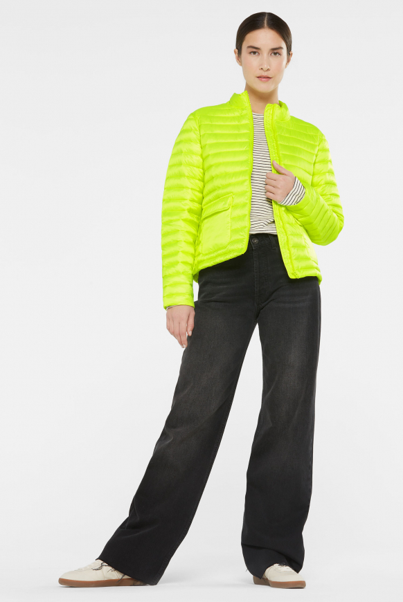 Leichte Steppjacke mit aufgesetzten Klappentaschen new lime