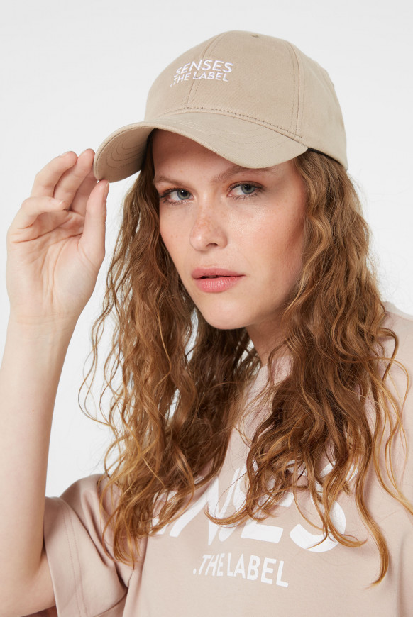 Base Cap mit toniger Logo-Stickerei summer sand