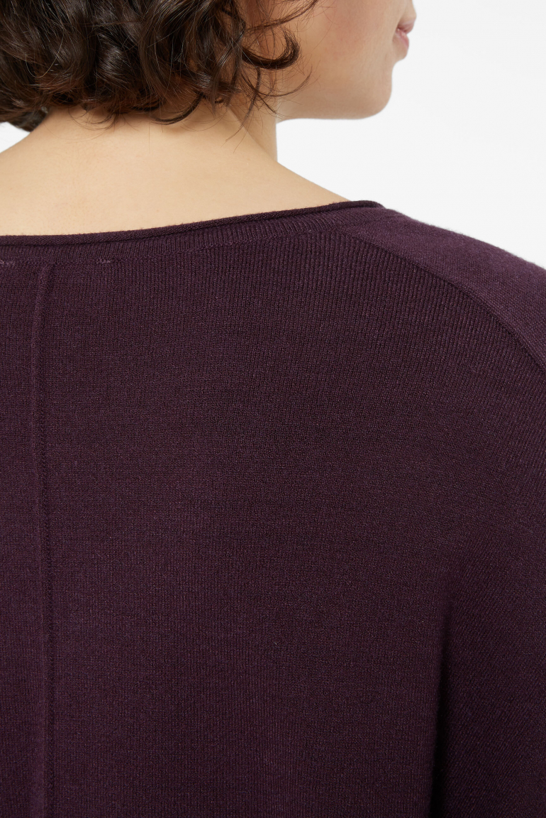 Feinstrick-Pullover mit großzügiger Ärmelweite deep plum