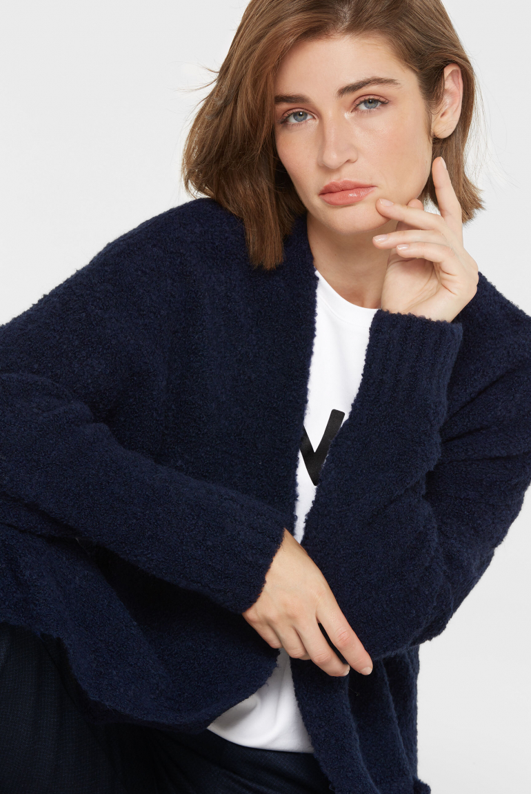 Long Cardigan aus Bouclé-Strick blue navy