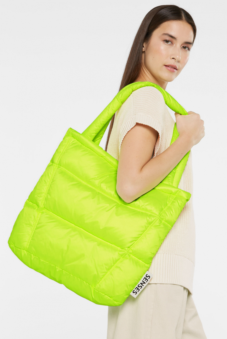 Zoom: Puffer Bag