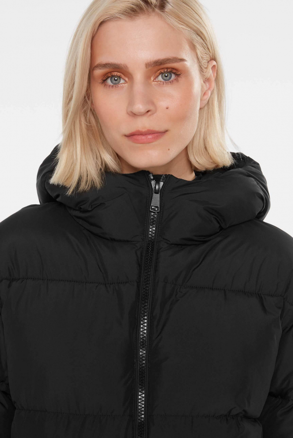 SENSES.THE LABEL Cropped Puffer Jacket mit Kapuze black