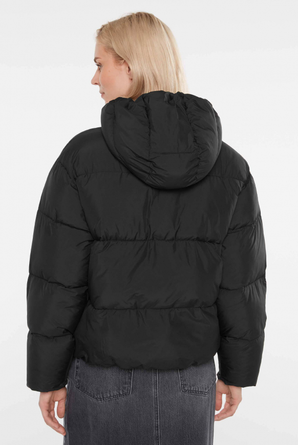 Cropped Puffer Jacket mit Kapuze