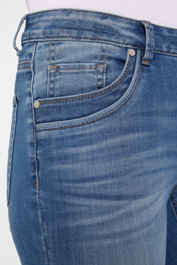 Jeans MI:RA aus Stretch-Denim