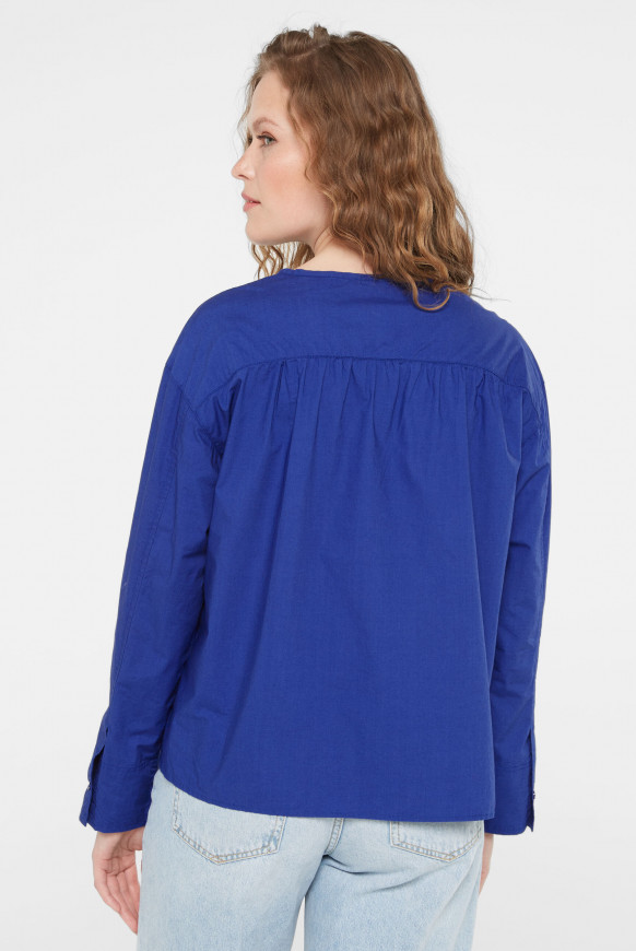 Bluse mit verdeckter Knopfleiste aus Popeline