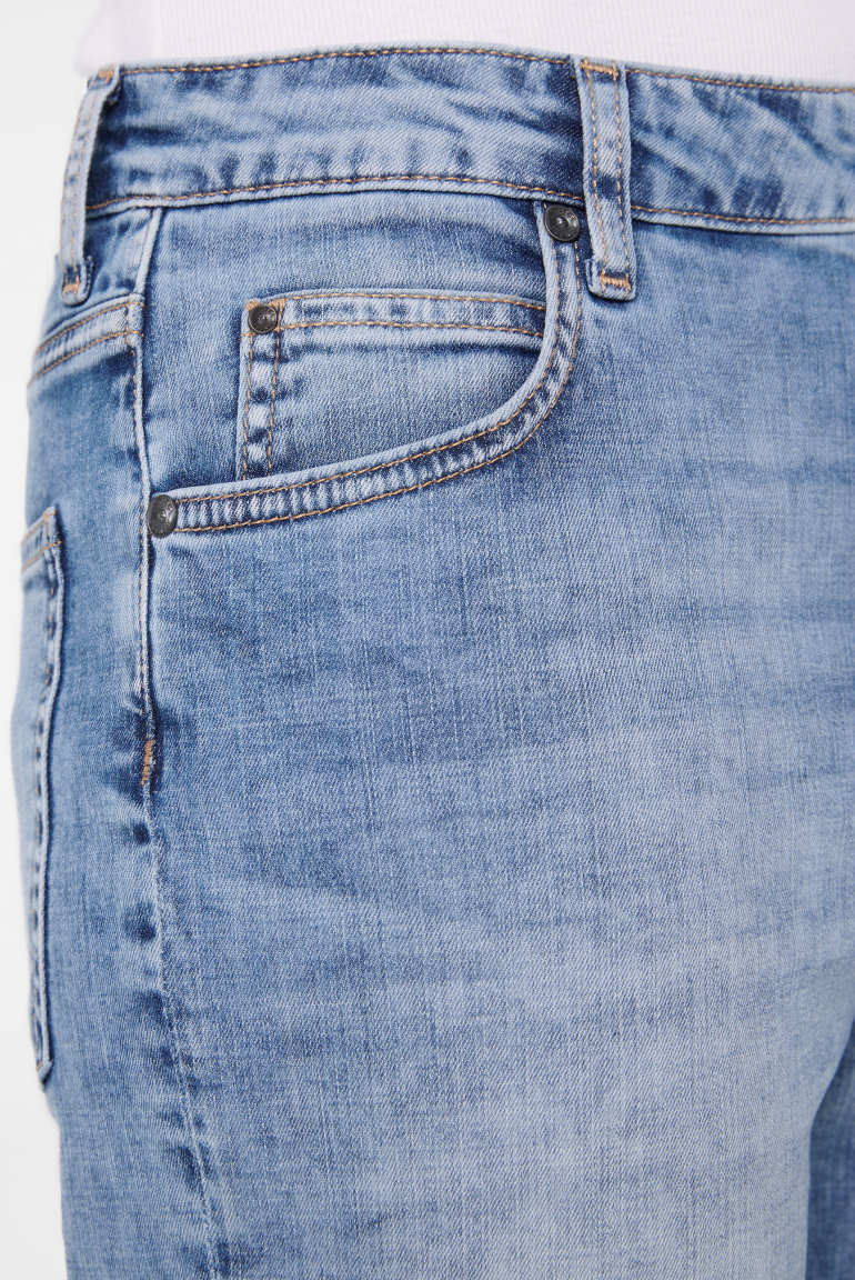 Zoom: Jeans EL:LA High Waist